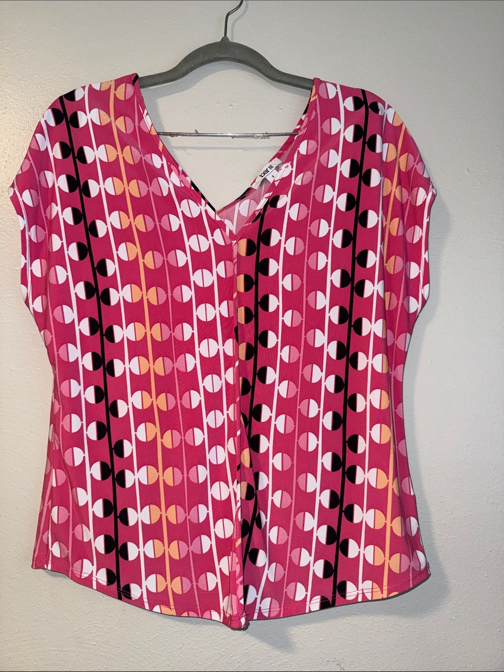 Bar lll Women’s Pink Geometric V-Neck Top